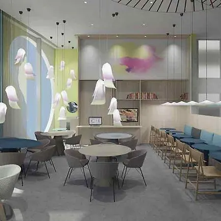 Otel Cove Centrum Lahey