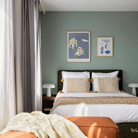 Cove Centrum Otel Lahey